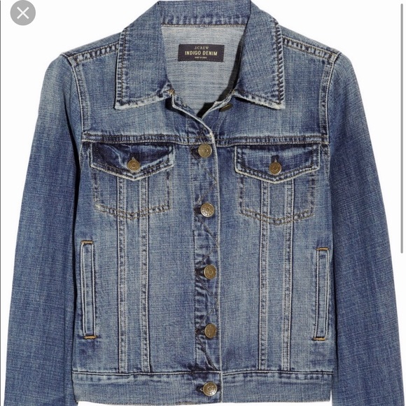 jean jacket with pockets